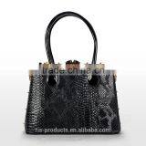 High Quality Gold Metal Frame Style Ladies Handbag Manufacturers thumbnail-3
