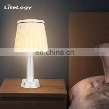European Style Creative Motel Decoration Bedroom Bedside White Cloth Aluminium Table Lamp