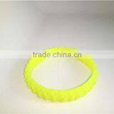 Popular Yellow Rubber Bracelet Silicone Hand Chain for Girls Made in China thumbnail-2