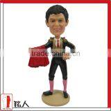 Unique Bullfight Figurine thumbnail-1