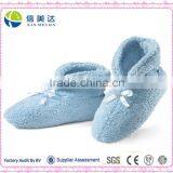 Wholesale Soft and Fluffy Plush Indoor Slipper With 4 Colors thumbnail-2