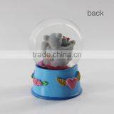 Resin Couple Snow Globe thumbnail-4
