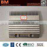 Escalator Comb Plate DEE3703280 194*179*11 22T Middle thumbnail-2