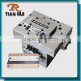 Профильный экструзионный штамп из декоративного пластика WPC для дверей/окон/пола thumbnail-2