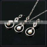 Latest Pearl Jewelry Set thumbnail-1