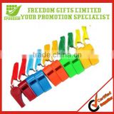 2014 Hot Sale Large Scale Plastic New Design Whistle