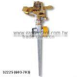 Metal Irrigation Sprinkler With Two-Way Metal Spike thumbnail-1
