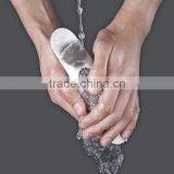 Stainless Steel Garlic Crusher Garlic Press thumbnail-4