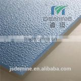 Rain drop embossed polycarbonate sheet for indoor partition walls