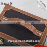 Hot Sale PVC Portable Beauty Bag With Mirror & Tray, PVC Cosmetic Makeup Display Case thumbnail-4