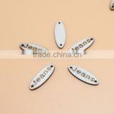Sedex Audited Factory 2 Pillar Oval Shape Sew-on Wooden Badges For Garment thumbnail-3