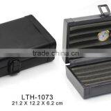 Cigar PU Leather Travel Humidor Box thumbnail-1