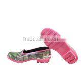 Ladies Lightweight Pink Camo Rubber Garden Shoes thumbnail-4