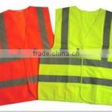 Safety vests with 4 EN471 strips