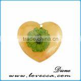 New Fashion Heart Shape Transparent Real Flower Resin Charm Pendants thumbnail-5