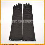 High Quality Black Ivory Fingerless Crochet Wedding Gloves thumbnail-1