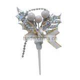 Sliver Ribbon and Leaf Christmas Cake Ornament