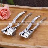Factory Price Top Quality Full Stainless Steel Material Big Size Multifunctional Garlic Press thumbnail-3