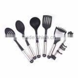 7pcs Stainless Steel Nylon Kitchen Cutlery Set With Hanger thumbnail-2