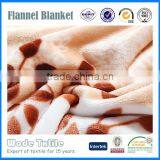 100%polyester Leaf Print Super Soft Flannel Fleece Blanket thumbnail-2