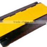 Hot Sales-Cable Protection Rubber Road Hump RSH960P-4