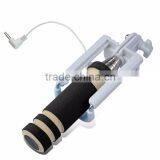 Super MINI Folding Handheld Portrait Wired Selfie Stick Monopod With 3.5mm Jack for Cellphone thumbnail-4