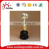 Wholesale cheap polyresin abstract trophy for sale
