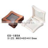 ES-185A Compacts With a Window