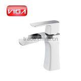 Good Quality VIGA Faucet Bath Faucet Single Handle Waterfall Bath Shower Faucet With Diverter thumbnail-3