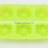 12 in 1 Silicone Baking Cake Moulds thumbnail-5