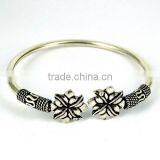 Excellent !! Flower Shape Plain 925 Sterling Silver Bracelet, For Beautiful Wrist, Fresh Silver Jewellery thumbnail-2
