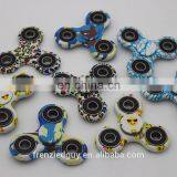 2017 Popular Stress Relase Stainless Steel Plastic Bearing Glow Hand Fidget Spinner thumbnail-1