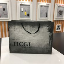 Custom kraft paper bag for clothing shopping gift