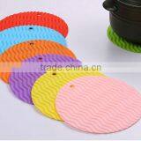 Round and Wave Shaped Silicone Pad Mat thumbnail-1
