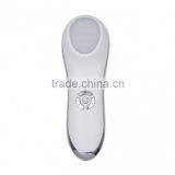 Handheld Portable Skin Care Device Led Light Therapy for Personal Skin Care thumbnail-4