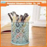 Cheap Wholesale Good Quality Mental Carved Hollow Pen Holder for School and Office thumbnail-3