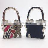 Wholesale love/couple foldable table bag purse hanger with crystal