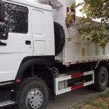 Sinotruk Howo Dump Truk 25tons Right Hands Driving for Sale thumbnail-3