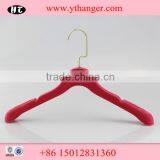 Durable Hook Red Anti-slip Plastic Clothes Hanger thumbnail-2