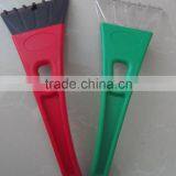 PLASTIC ICE SCRAPER thumbnail-1