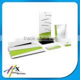 High End Glossy Acrylic Eyeglass Display thumbnail-1