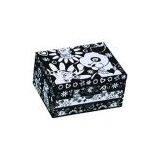 Velvet Box thumbnail-1