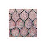 Hexagonal Mesh Fence,price 45-150USD/roll,material : Stainless Steel Wire, Galvanized Wire, PVC Coated Wire,range : Straight Twist Opening 1/2”, 5/8”, 3/4”,Straight Reverse Twist Opening : 1”, 1.2”,Usage : Petroleum, Chemical Industry Pipeline