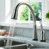 China kitchen sink faucet with pull out spray