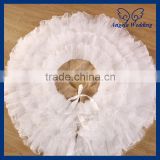 TS002A New Burlap nd ivory tulle Christmas tree skirt