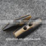 CHINESE BUTTON WHOLESALE SPECIAL SHAPE TOGGLE BUTTON FOR COAT