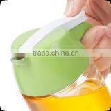 SINOGLASS Trade Assurance 250ml Glass Bottle Unique Spout Dripless Glass Honey Jar Syrup Dispenser thumbnail-3