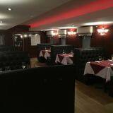 Customized Quality Restaurant Furniture Booth Table Chair Set thumbnail-1
