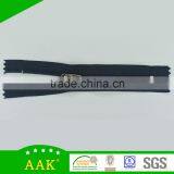 Sports Apparel Very Cheap Garments Type 3.5# Nylon Close End Zippers With Die Cast Spring Slider thumbnail-1