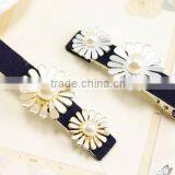 Fashion Lovely Decorative Flower Pearls Hair Clip Hair Accessory thumbnail-4